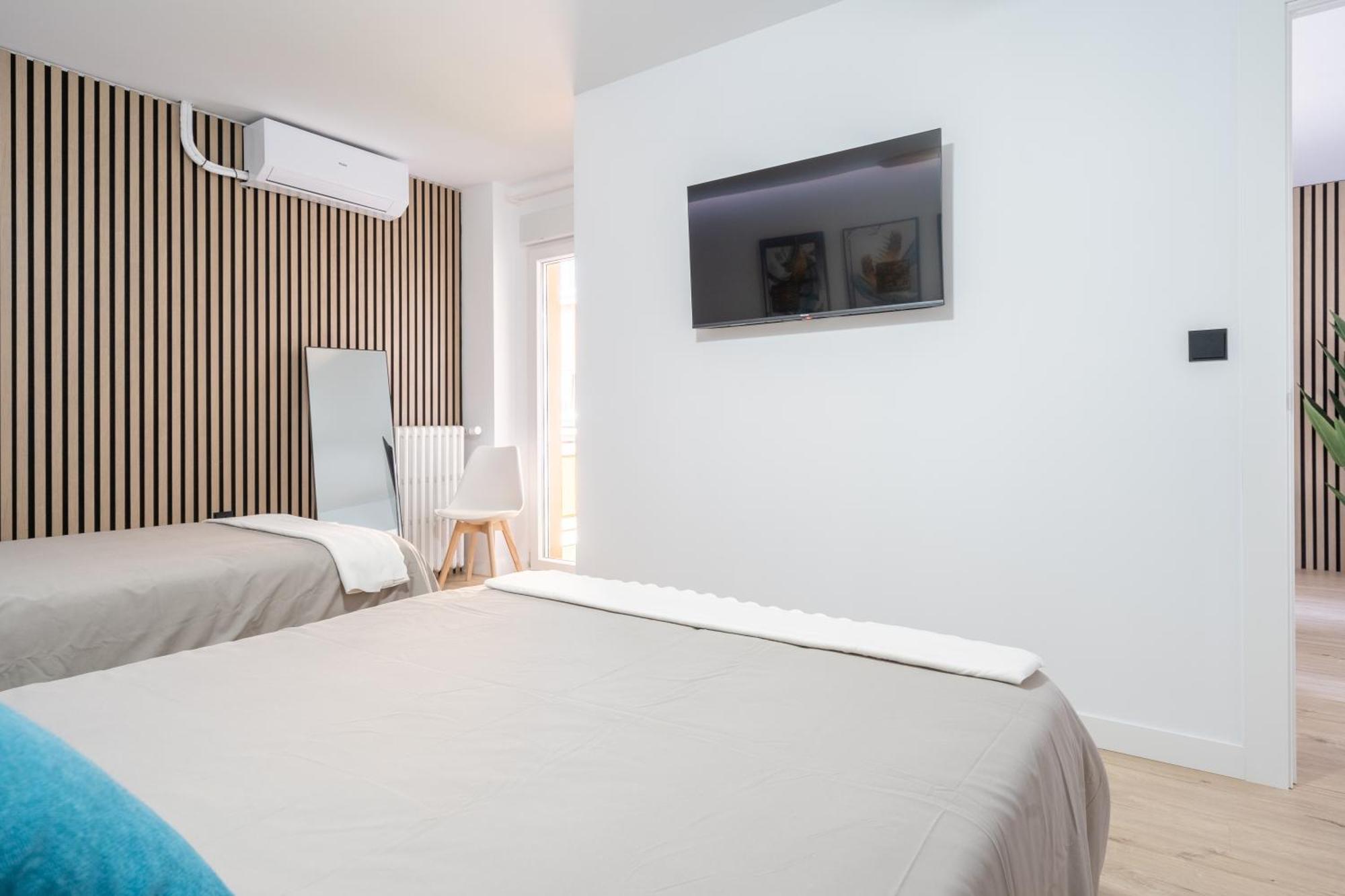 Apartamento Luxor En Zona Hospital - Universidad الباثيتي المظهر الخارجي الصورة
