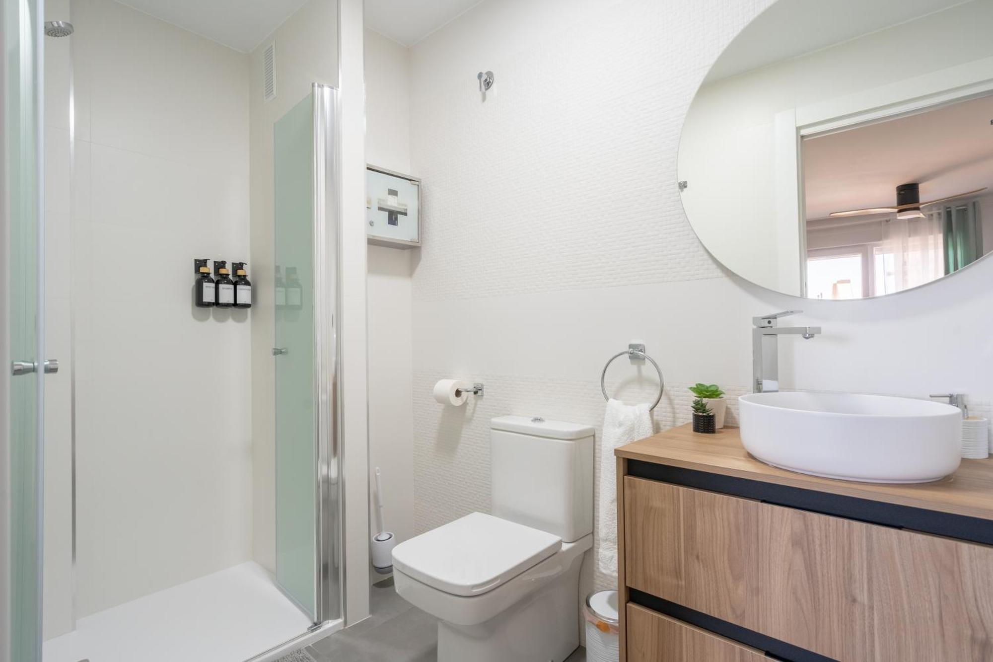 Apartamento Luxor En Zona Hospital - Universidad الباثيتي المظهر الخارجي الصورة